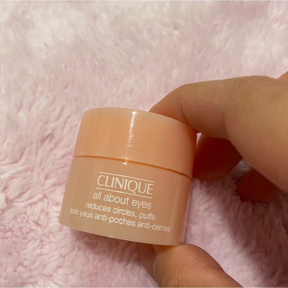 Clinique All About Eyes travel size - Reduces Circles, Puffs
